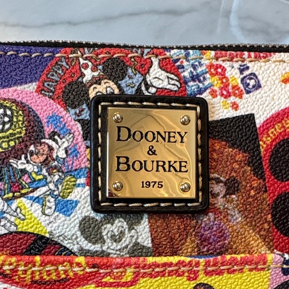 Disney Dooney & Bourke Purse Handbag Mickey Thru the Years 90th Anniversary Bag - Picture 12 of 17